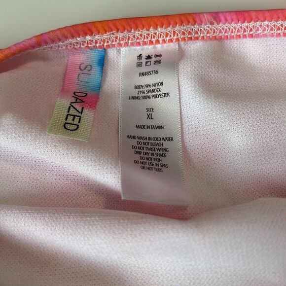 Sundazed Harper Coral Tie Dye Two Piece Swimsuit Size XL Bra 36C NWT - Picture 10 of 11